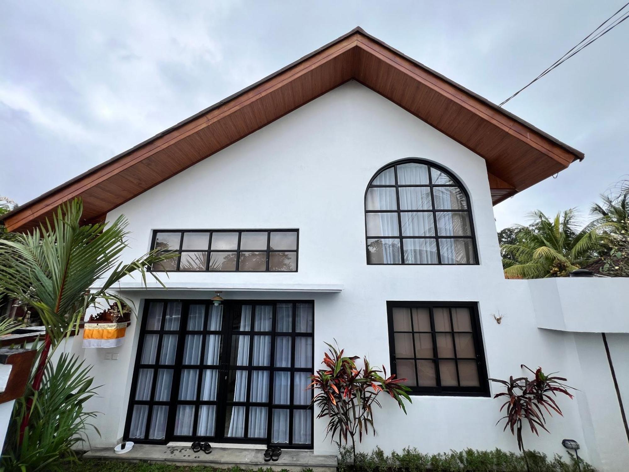 Ubud Suarga Private Pool Villa エクステリア 写真