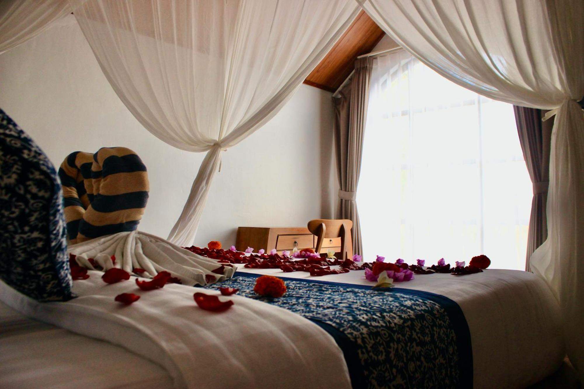 Ubud Suarga Private Pool Villa エクステリア 写真