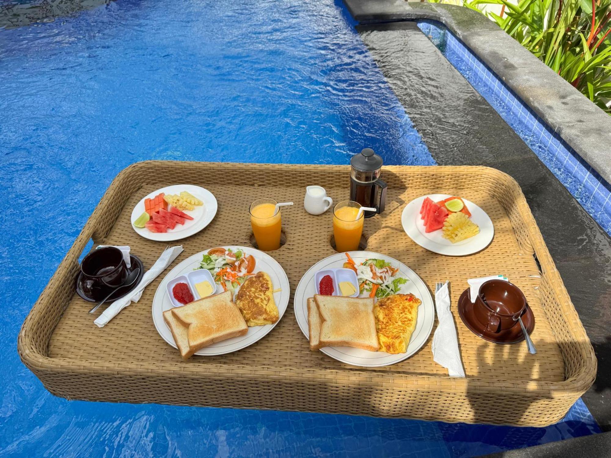 Ubud Suarga Private Pool Villa エクステリア 写真